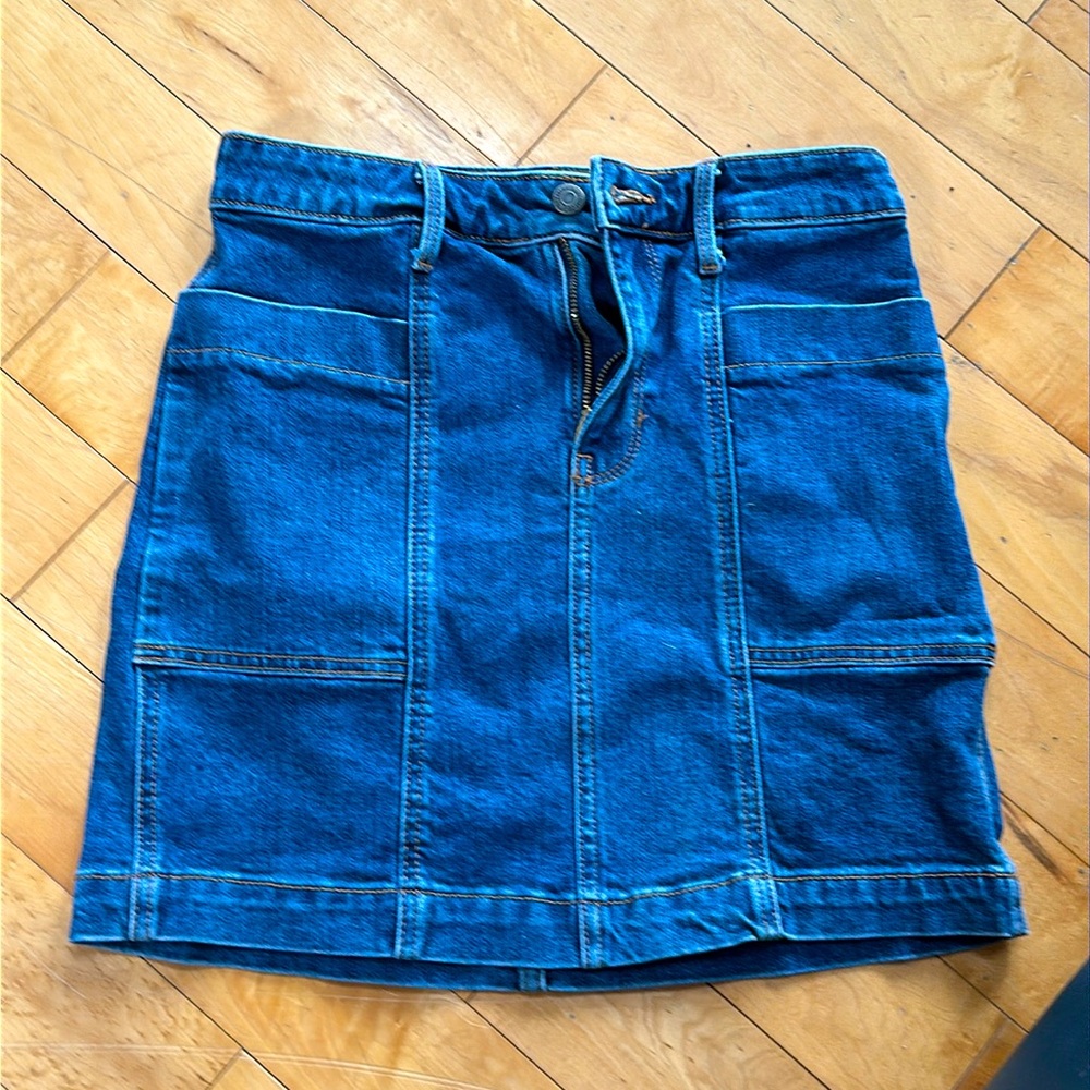Denim skirt